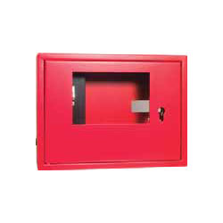 Caja metálica de color rojo...